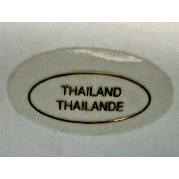 Disney Pooh & Friends Figurine "We'll Share Forever Whatever the Weather" - Picture 9 of 11